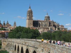 Salamanca - römische Brücke und Kathedrale